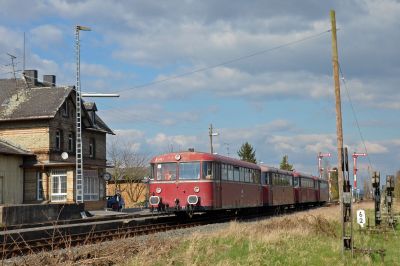 Klassiker auf der Horlofftalbahn
Beienheim am 06.04.2015 - (c) Frank Trumpold
