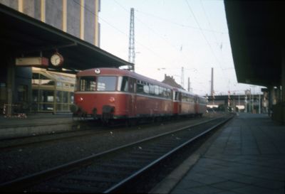 1983-08-02 Dia 52-53  Wetzlar 998 842 + 167 + 798 601
© Dr. Markus Höfner - Sammlung Frank Trumpold
