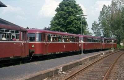 1984-06-01 Dia 53-54 Ziegenhain Süd Letzte Fahrt Treysa - Oberaula
© Dr. Markus Höfner - Sammlung Frank Trumpold
